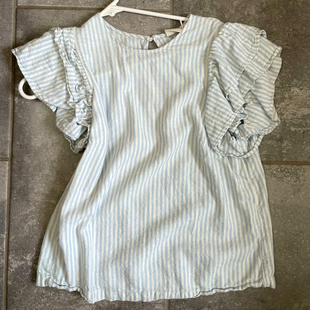 Short sleeve blouse